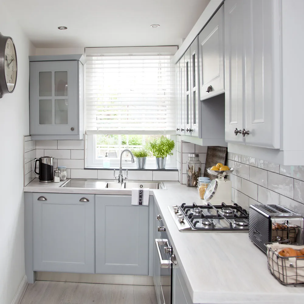 L-Shaped Small Kitchen